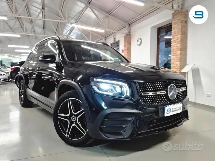 Mercedes-Benz Glb