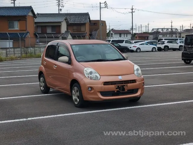 Toyota Passo Plus Hana