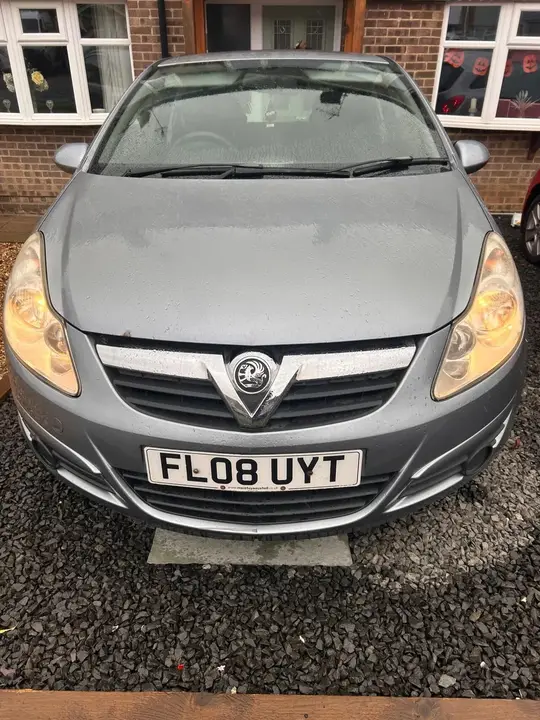 Vauxhall Corsa 2008 photo 2