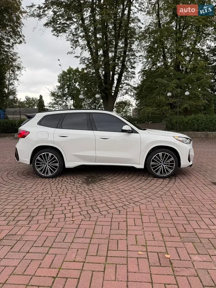 BMW X1 2025 photo 4