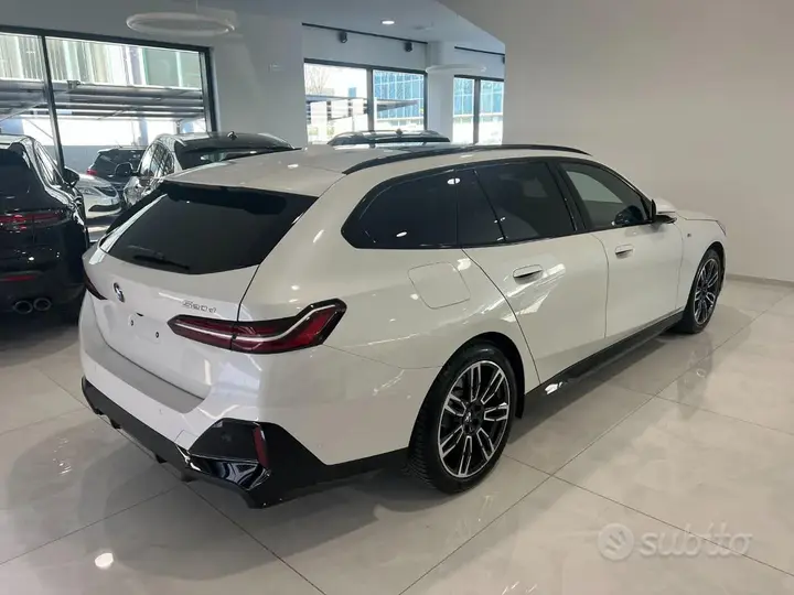 BMW 520D 2024 photo 4