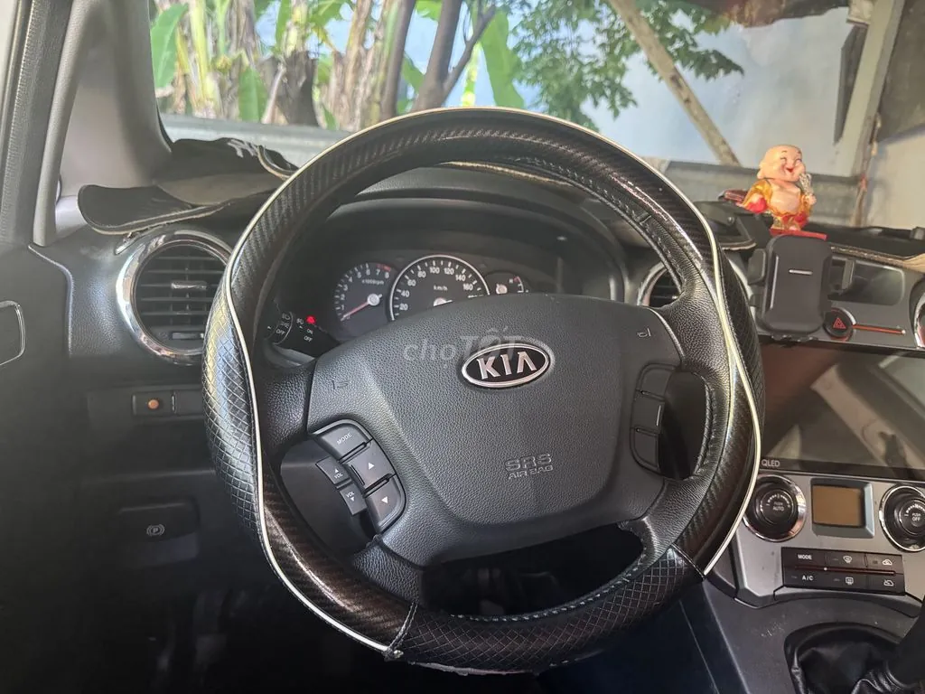 Kia Carens 2015 photo 4
