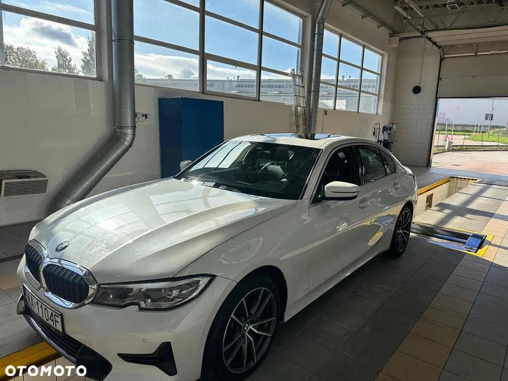 BMW Seria 3 2020 photo 4