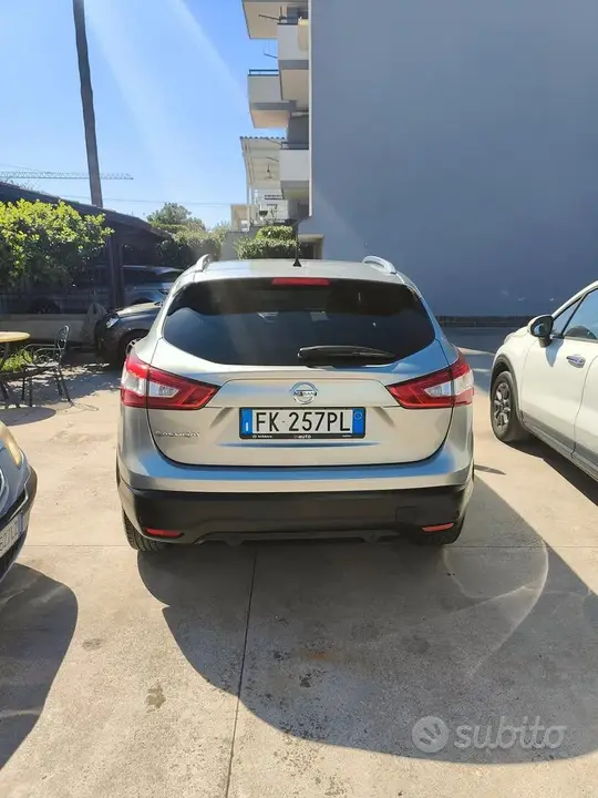 Nissan Qashqai 2017 photo 2
