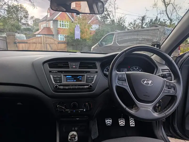 Hyundai I20 2017 photo 5