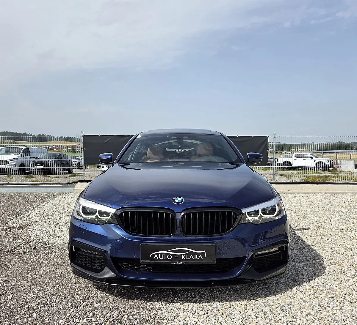 BMW 5 Series 2018 photo 3