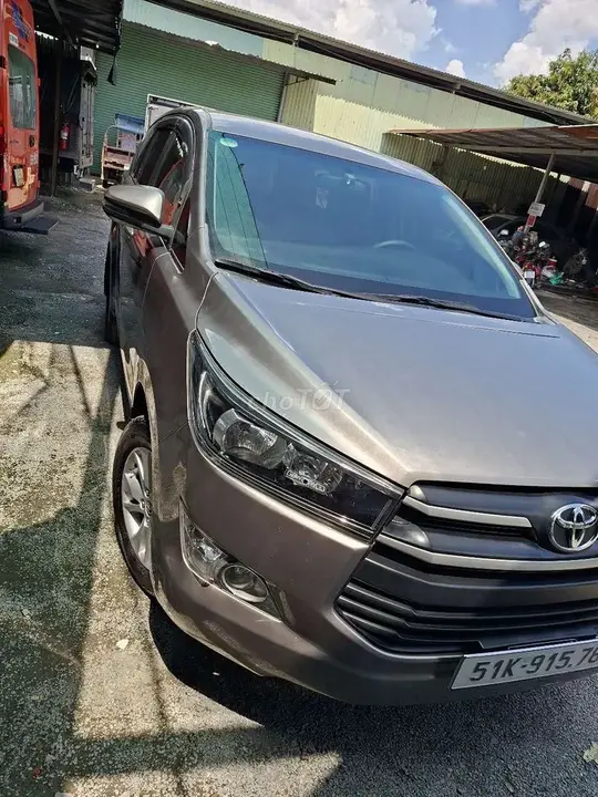 Toyota Innova 2018 photo 3