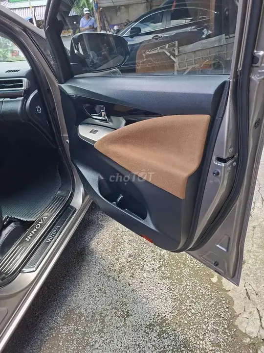 Toyota Innova 2018 photo 4