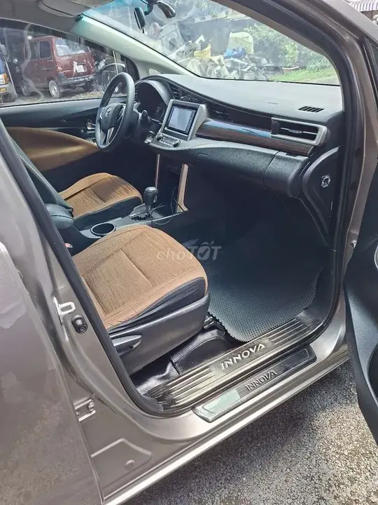 Toyota Innova 2018 photo 5