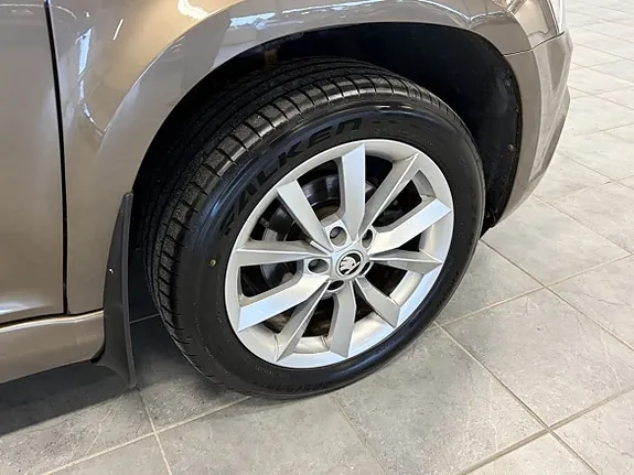 Skoda Yeti 2015 photo 3