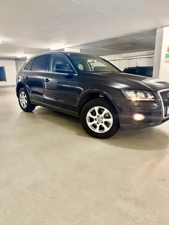 Audi Q5 2009 photo 3