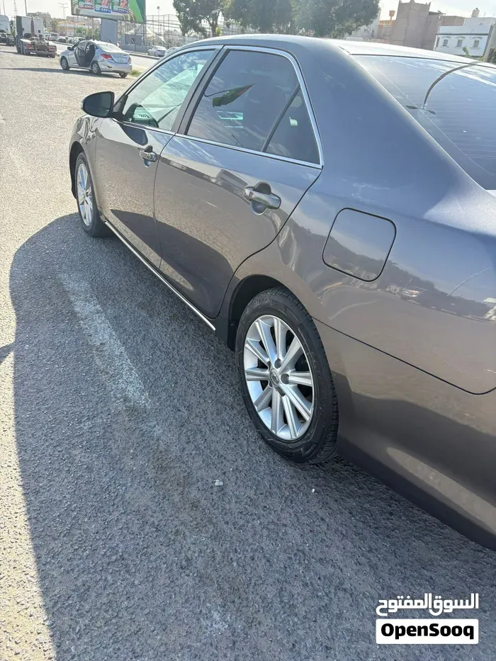 Toyota Camry 2014 photo 3