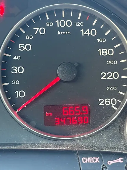 Audi A4 2007 photo 4