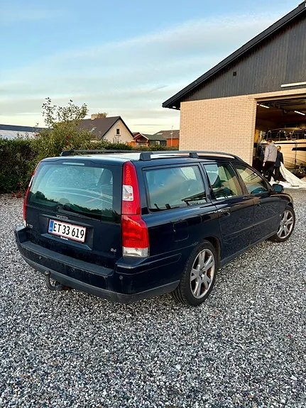 Volvo V70 2004 photo 3
