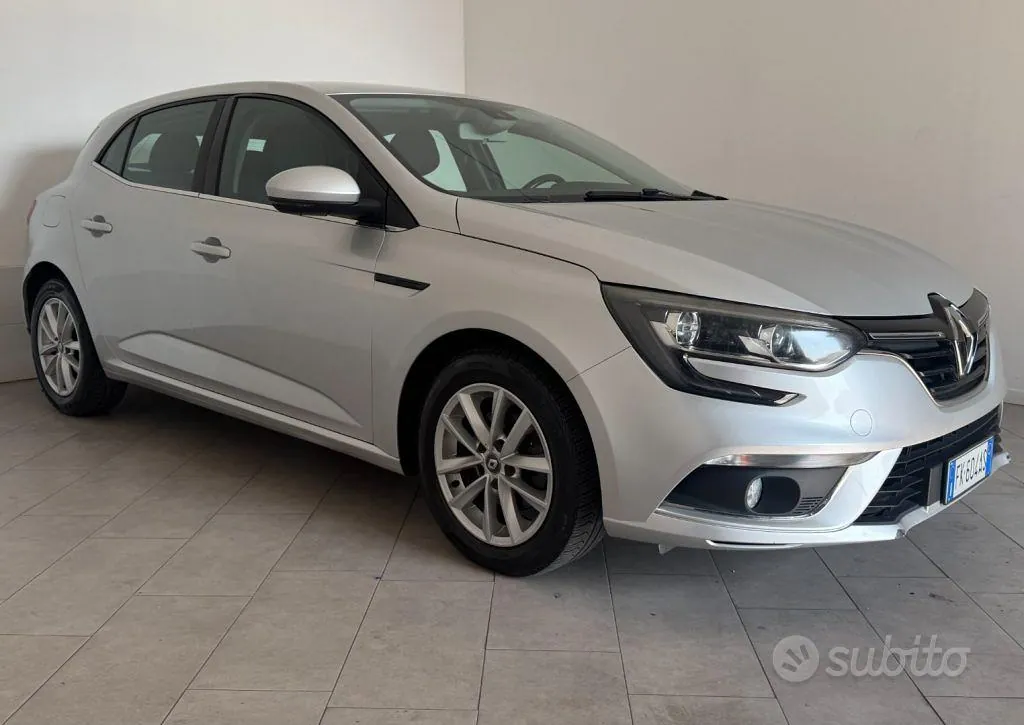 Renault Megane 2017 photo 3