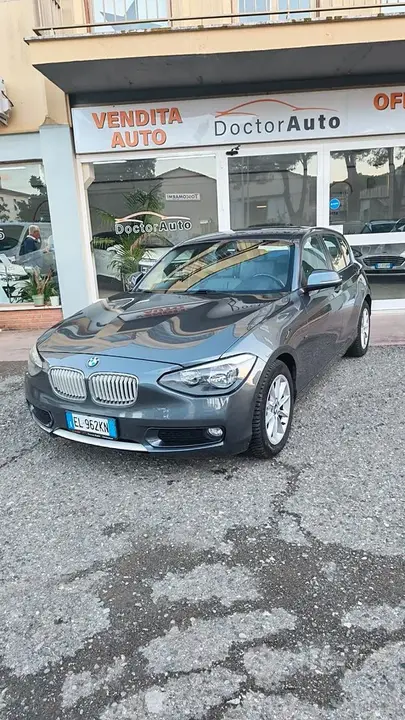 BMW 116 2012 photo 2