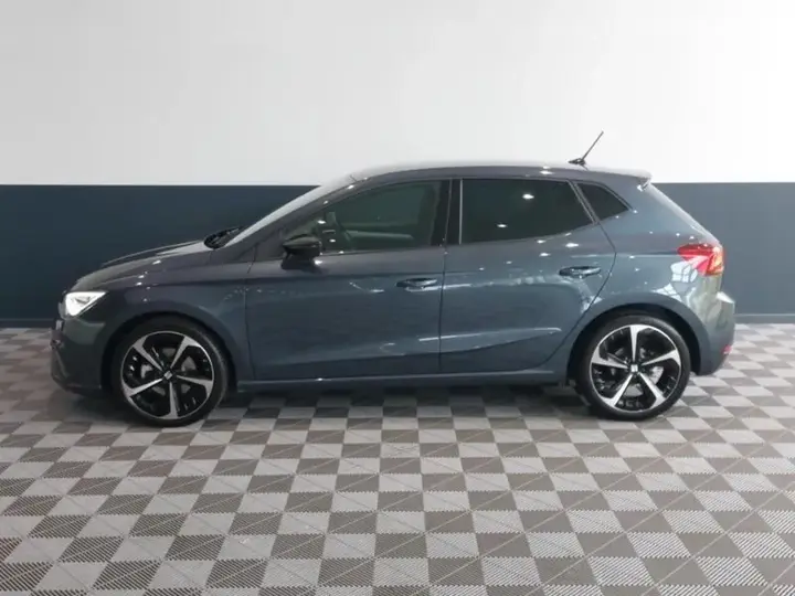 Seat Ibiza 2025 photo 4