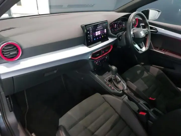 Seat Ibiza 2025 photo 5