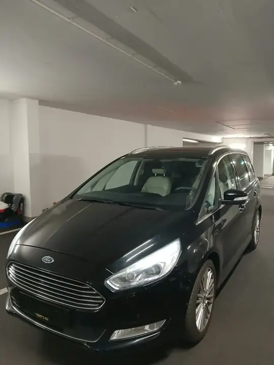 Ford Galaxy 2017 photo 3
