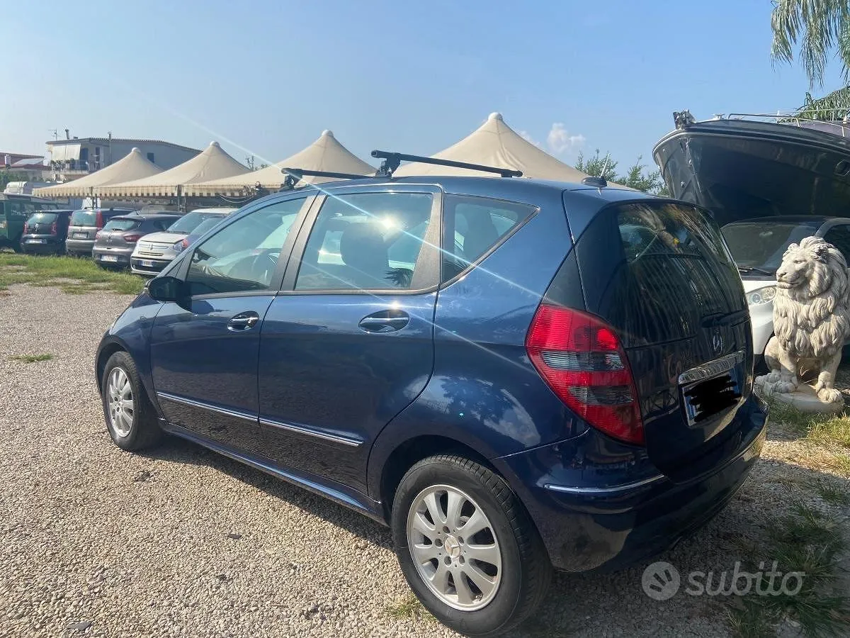 Mercedes-Benz A