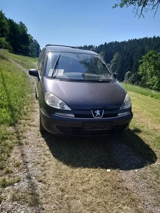 Peugeot 807