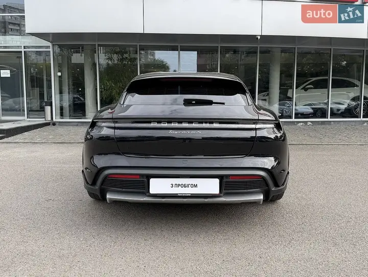 Porsche Taycan Cross Turismo 2023 photo 4