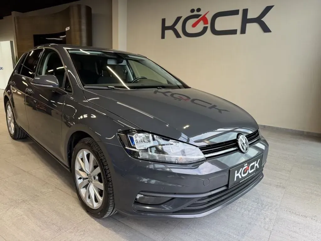 Volkswagen Golf 2019 photo 2
