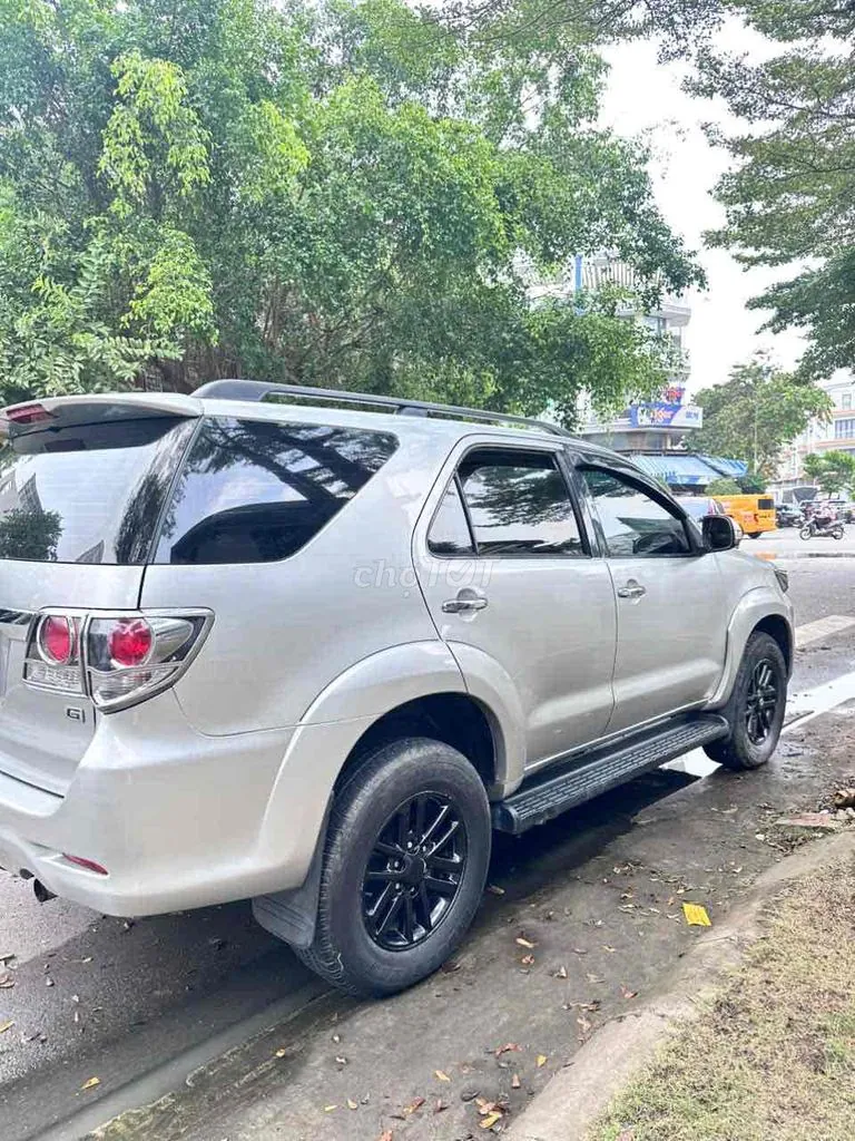 Toyota Fortuner 2015 photo 4