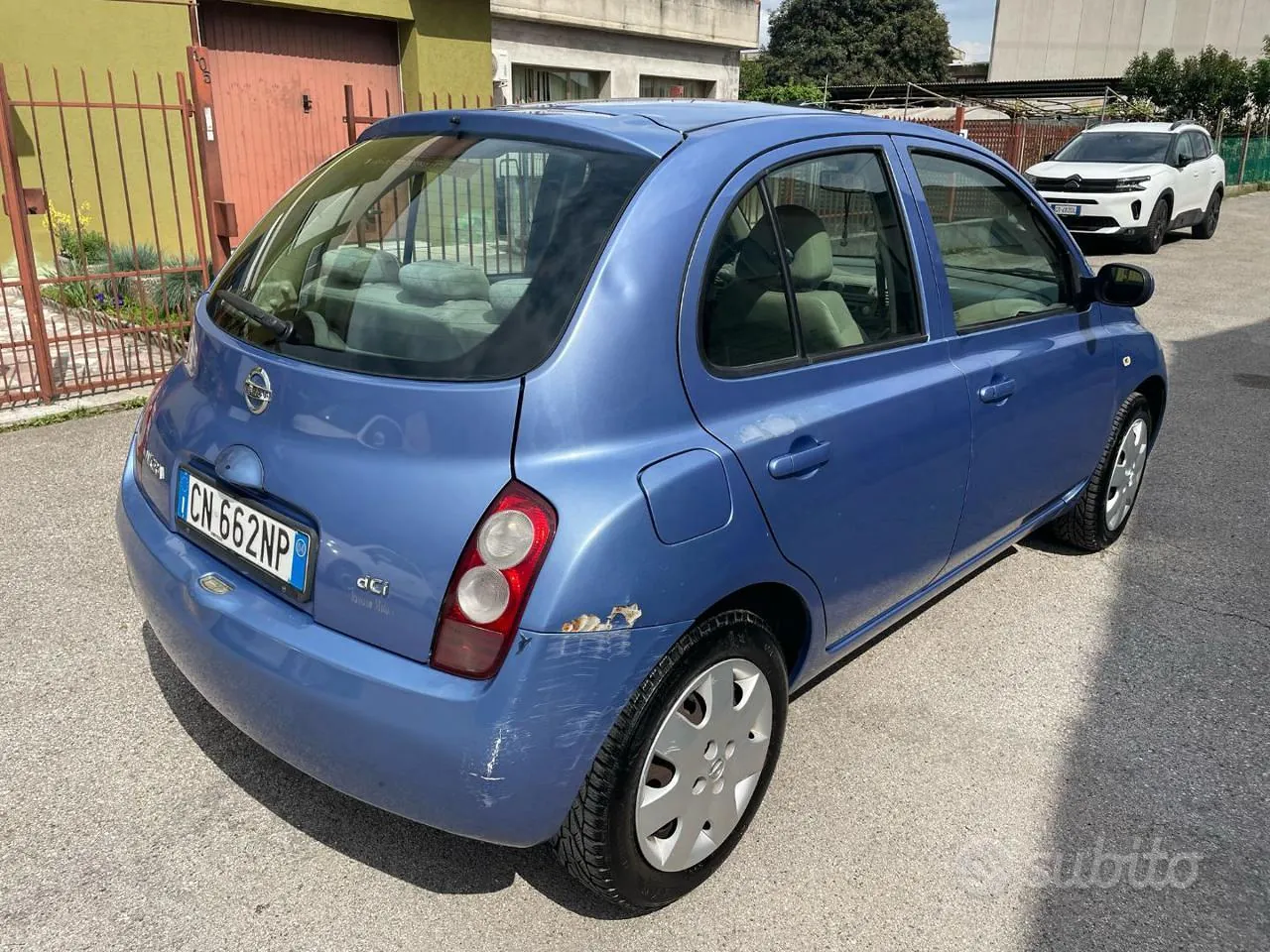 Nissan Micra 2004 photo 4