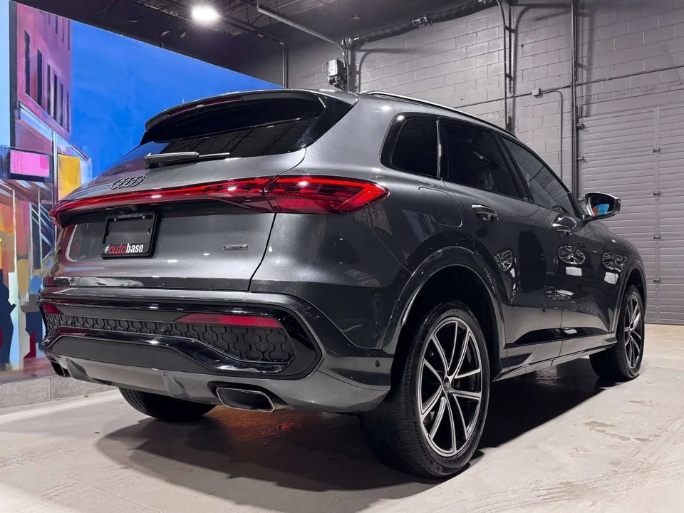 Audi Q5 2025 photo 2
