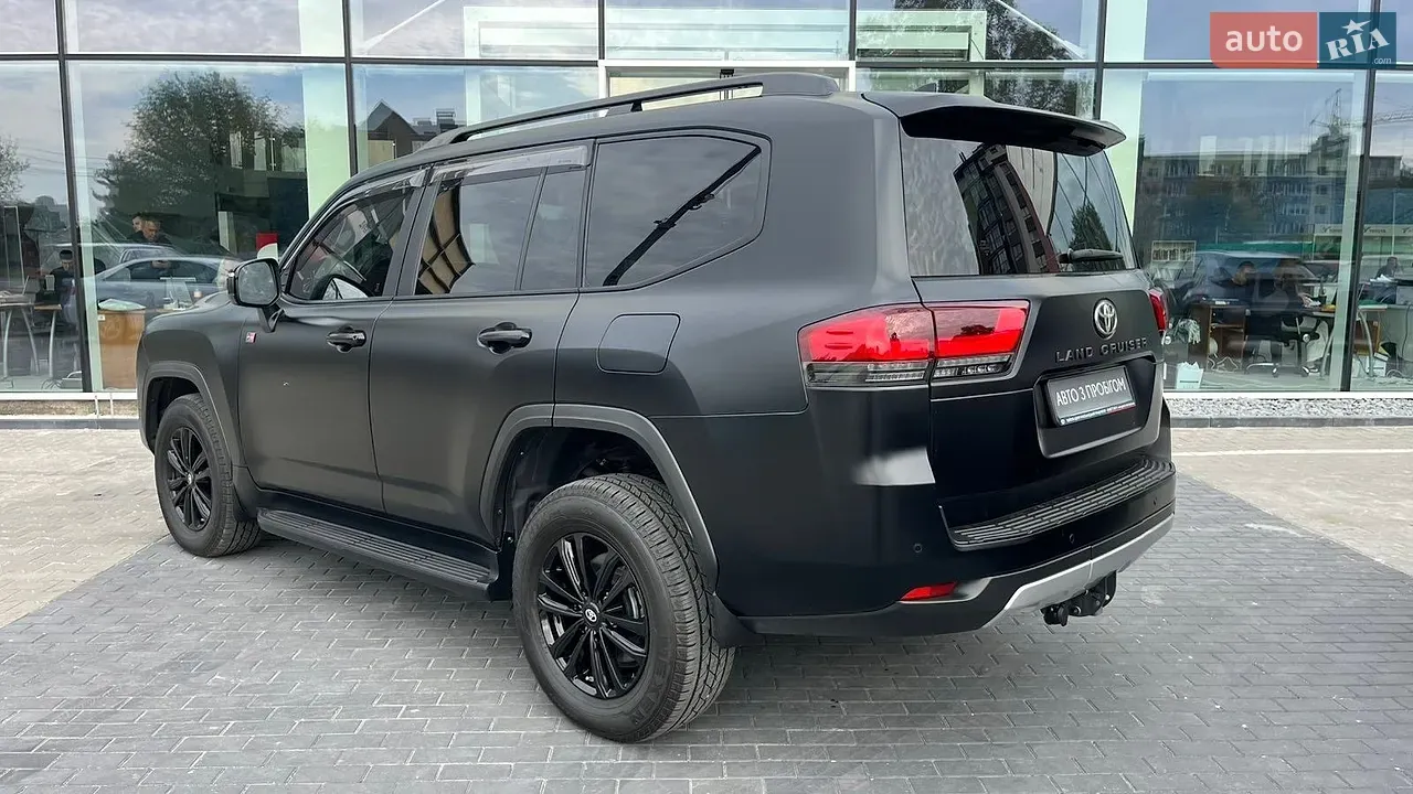 Toyota Land Cruiser 2022 photo 2