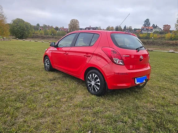 Hyundai I20 2013 photo 4