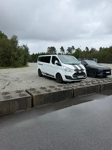 Ford Tourneo Custom 2013 photo 2