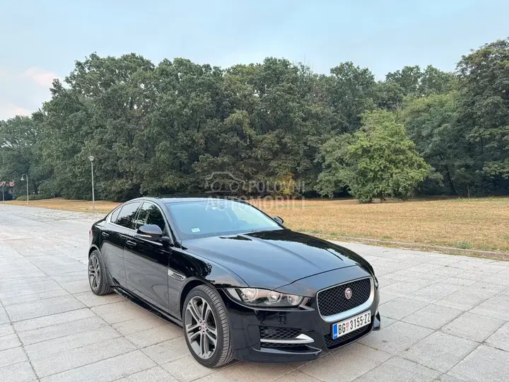 Jaguar Xe 2017 photo 2
