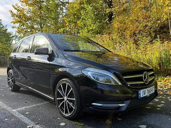 Mercedes-Benz B180 D 2013 photo 3