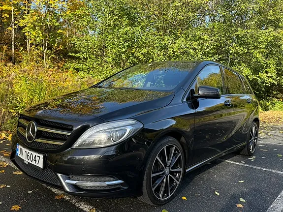 Mercedes-Benz B180 D 2013 photo 4