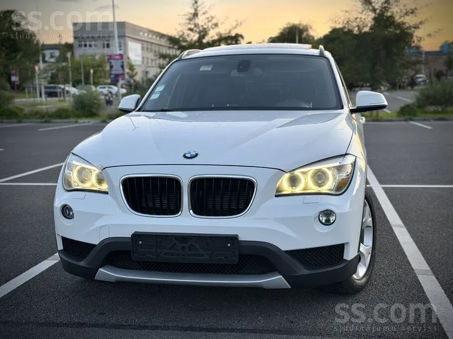 BMW X1 2014 photo 3