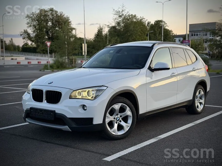 BMW X1 2014 photo 4
