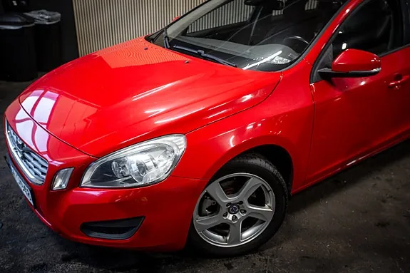 Volvo V60 2013 photo 3