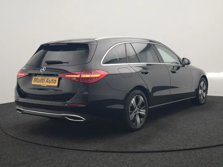 Mercedes-Benz C-Class 2023 photo 3