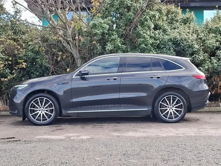 Mercedes-Benz Eqc 2021 photo 4