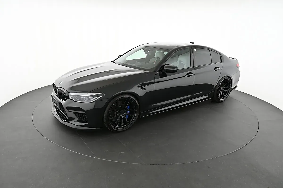 BMW 5 Series 2018 photo 3