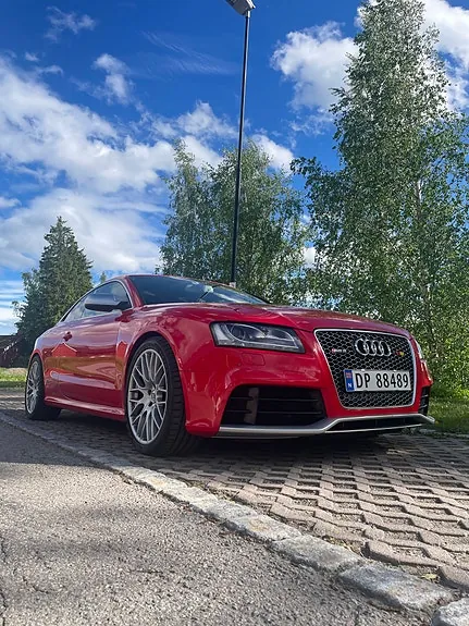 Audi Rs5 2011 photo 5