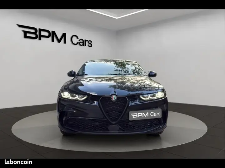 Alfa Romeo Tonale 2024 photo 2