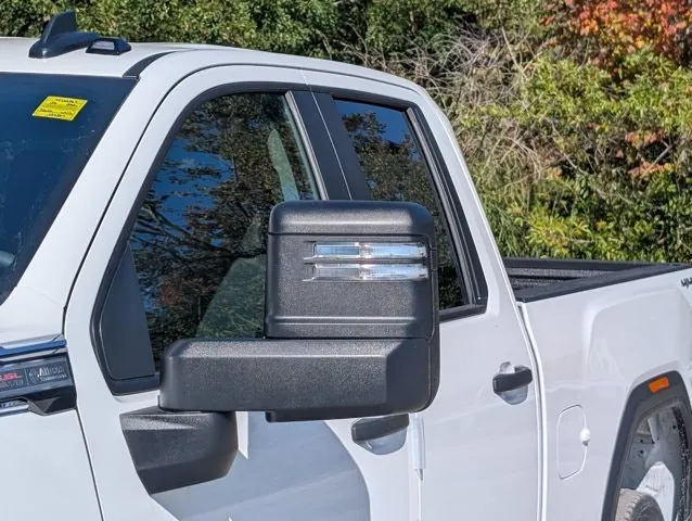 GMC Sierra 2500Hd 2026 photo 2