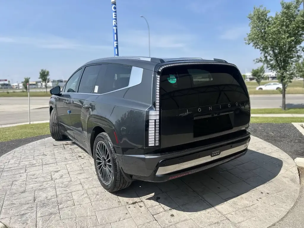 Hyundai Ioniq 9 2026 photo 2