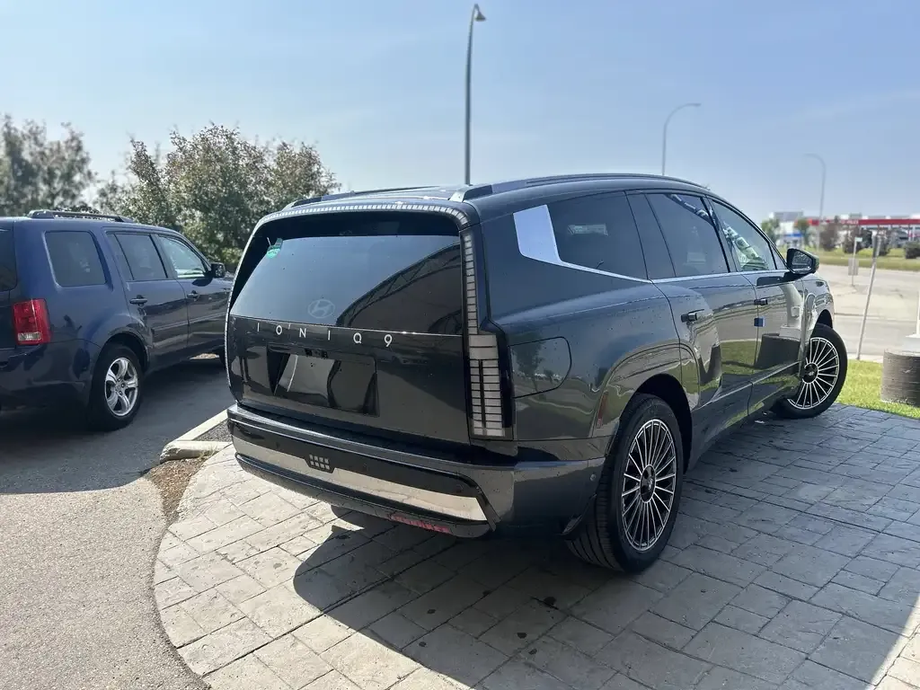 Hyundai Ioniq 9 2026 photo 4