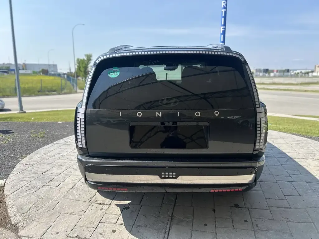 Hyundai Ioniq 9 2026 photo 3