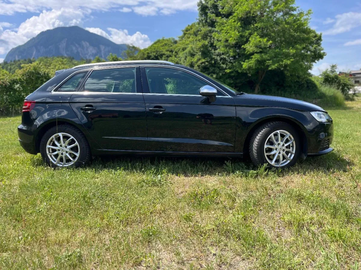 Audi A3 2017 photo 2