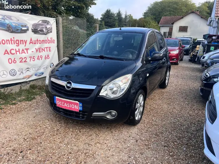 Opel Agila